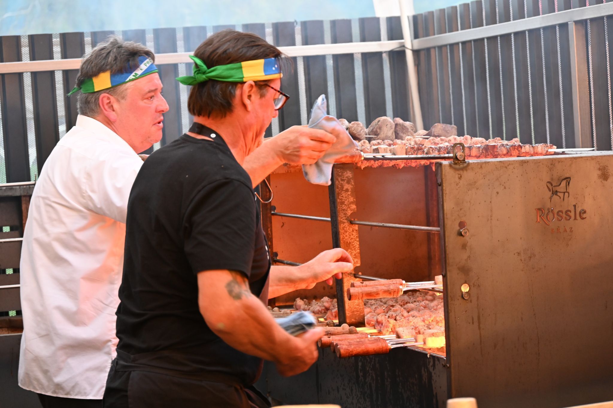 „Rosis Hinterhof Churrasco“