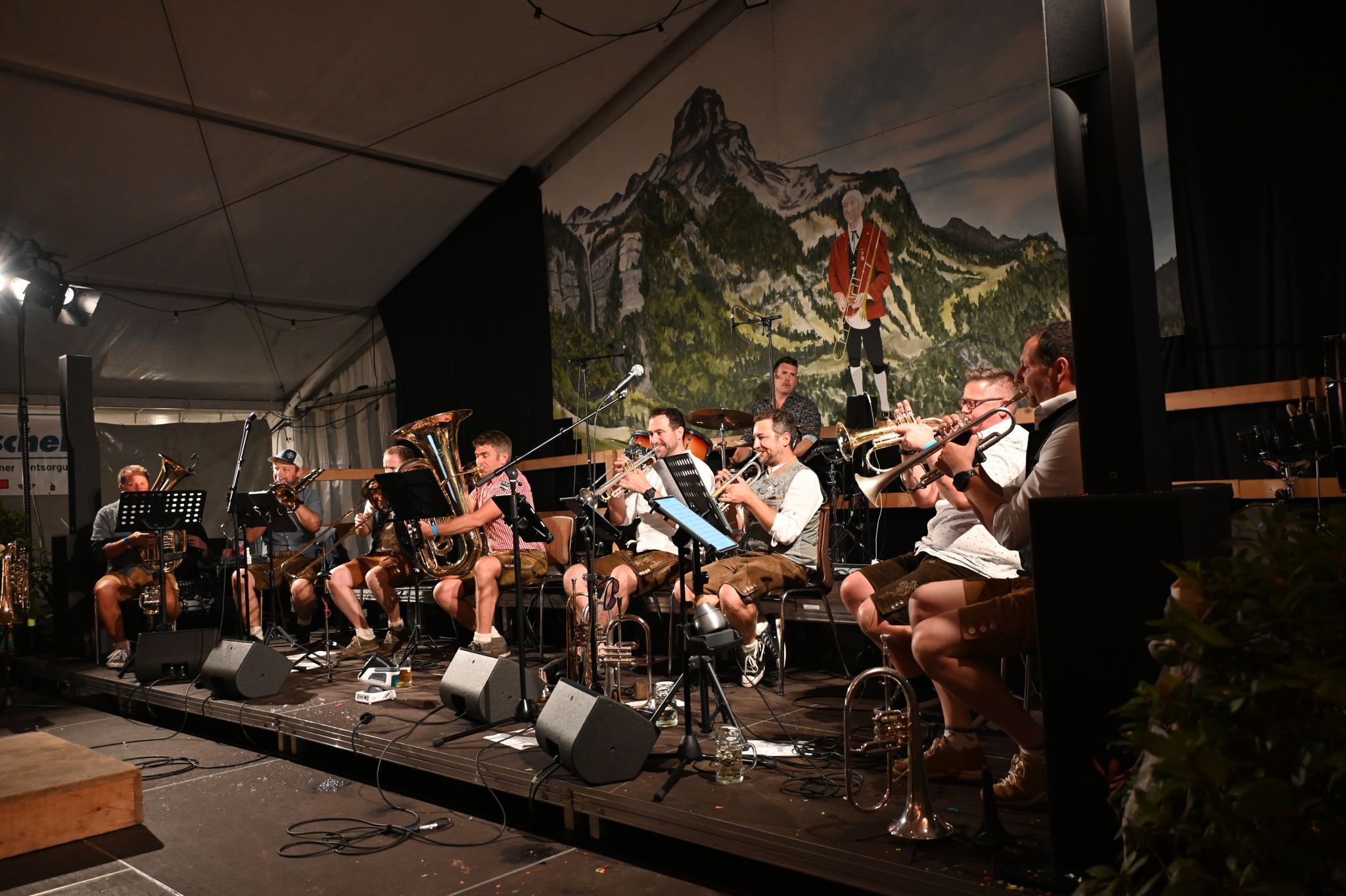 „Zwüschat Blech und Bänk“ – Brozer Herbstfest