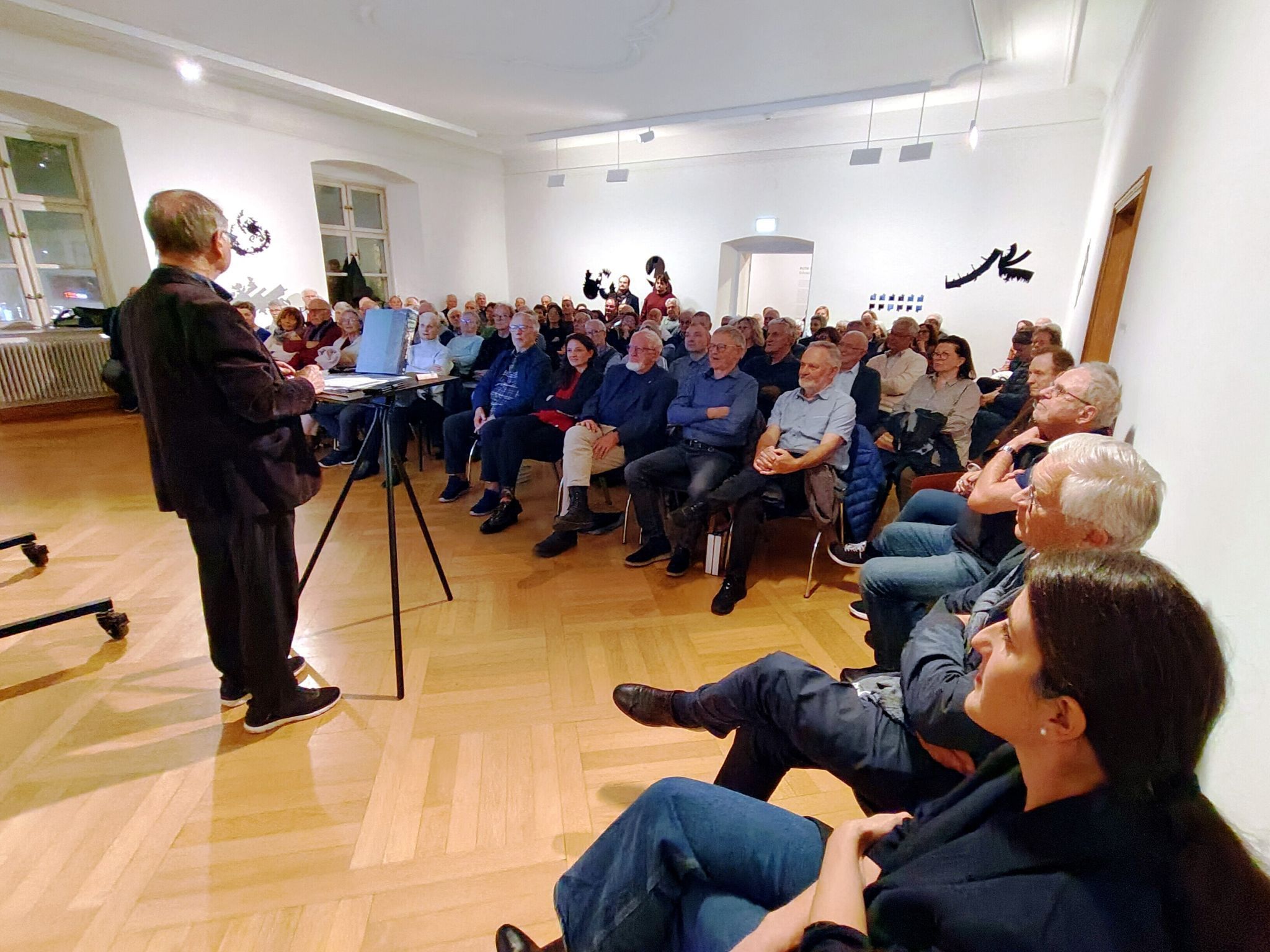 Ein Jahrhundert Groß-Feldkirch beleuchtet