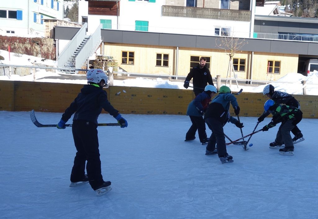 Wälder Kids schnupperten Eishockeyluft