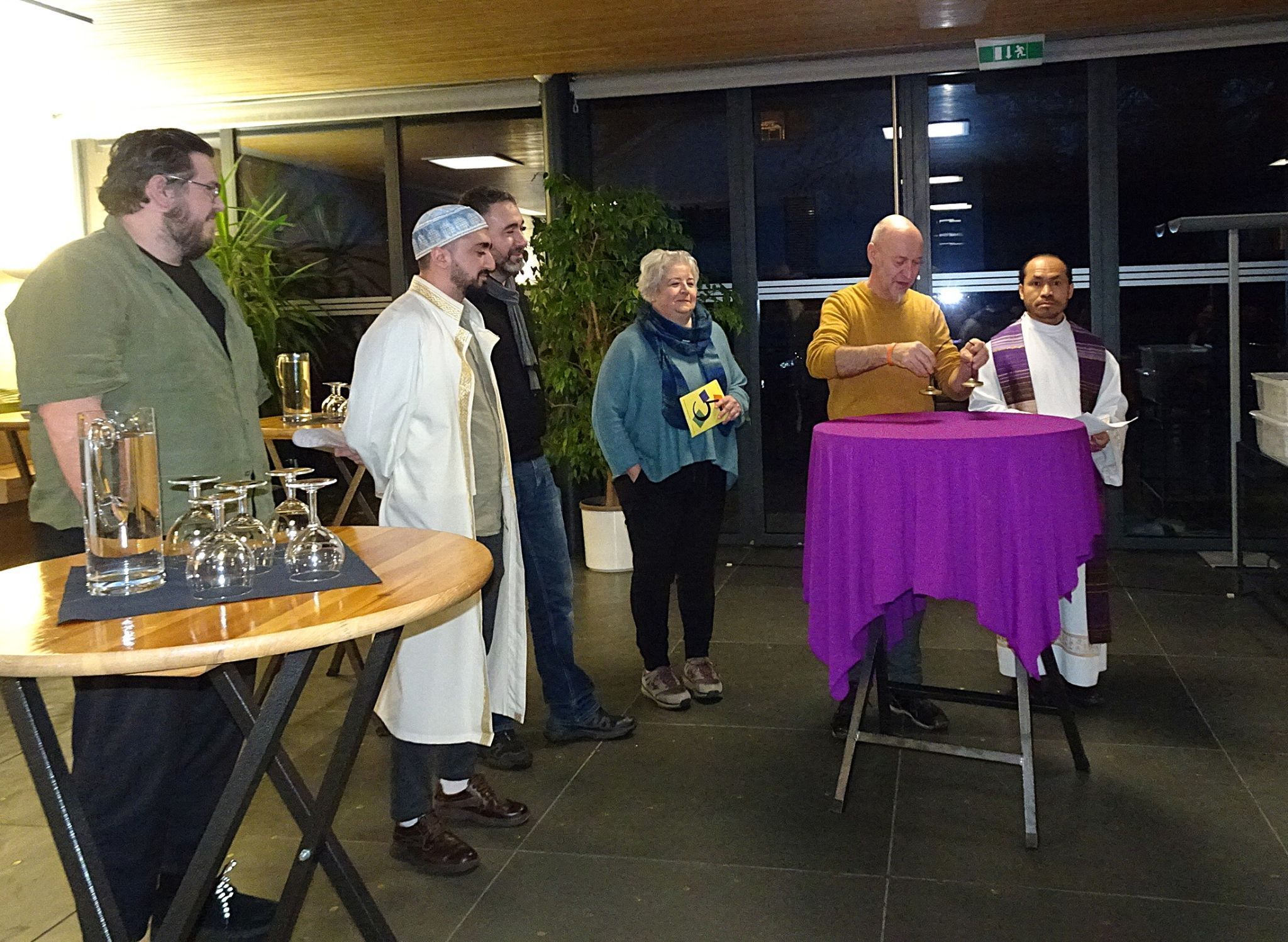 Gemeinsamer Beginn von Ramadan und Fastenzeit: Austausch in St. Christoph