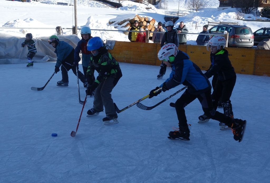 Wälder Kids schnupperten Eishockeyluft