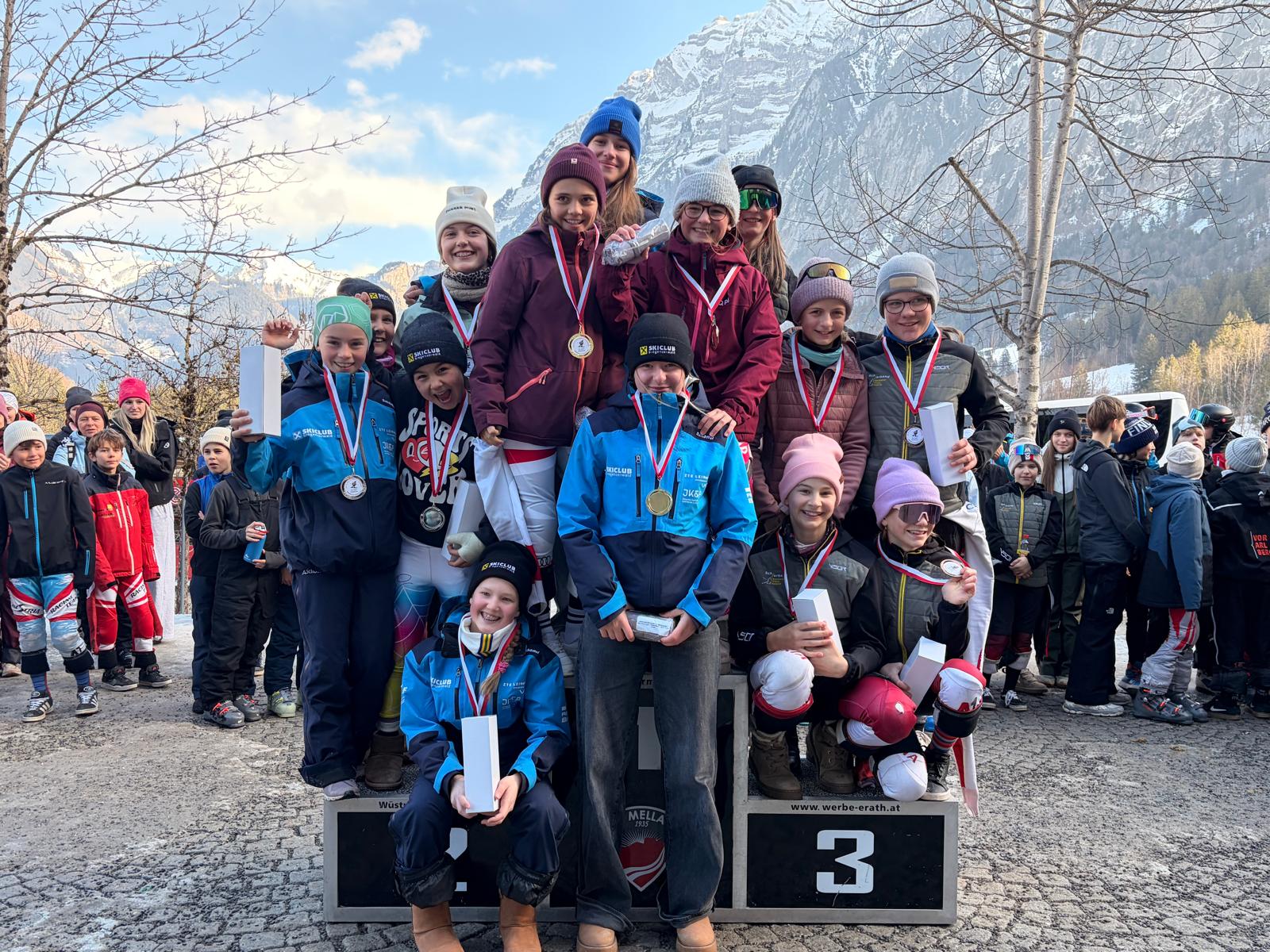 Vier Schulsport-Skiteams im großen Finale