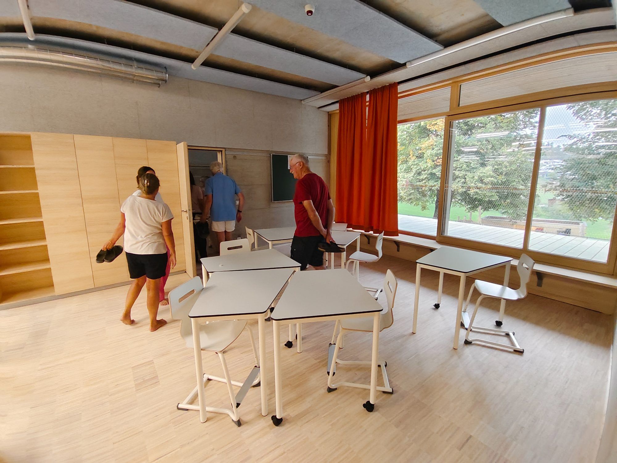 Beim Parzellenhock ins Bildungszentrum